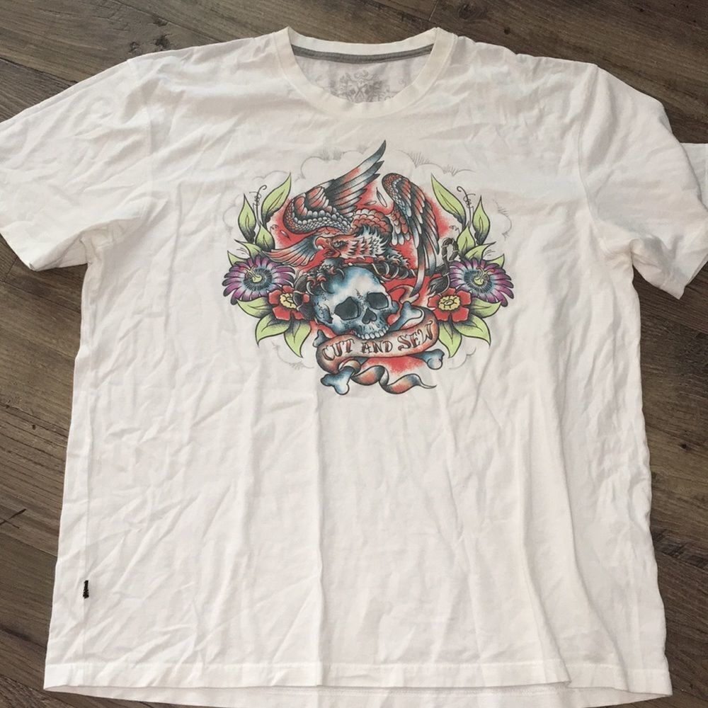 White Skull & Flowers print Marc Ecko floral cut & sew beach wear t shirt 2XL/XL